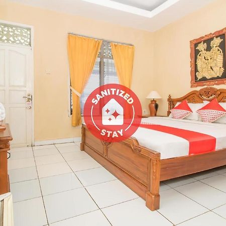 Oyo 3134 Puri Tamu Hotel Jimbaran Esterno foto