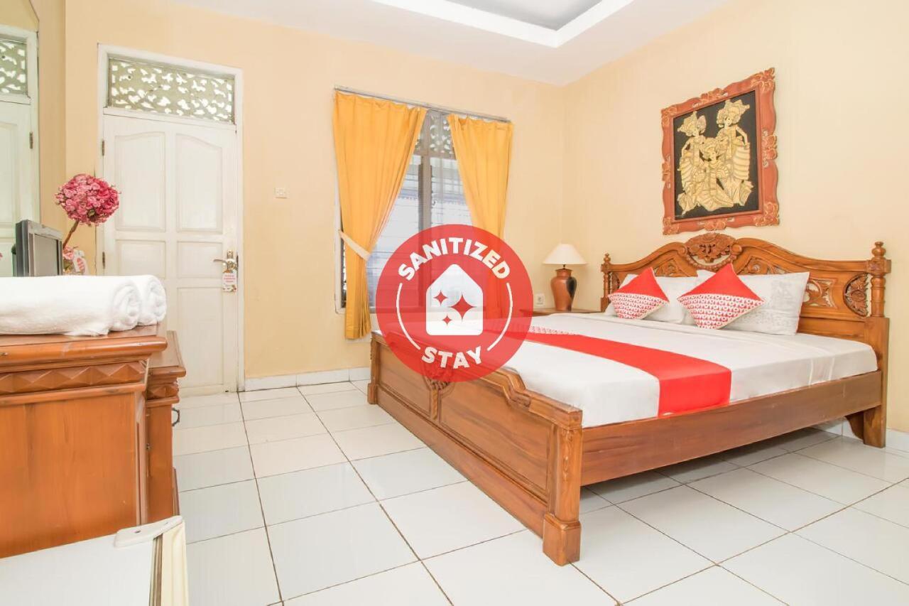 Oyo 3134 Puri Tamu Hotel Jimbaran Esterno foto