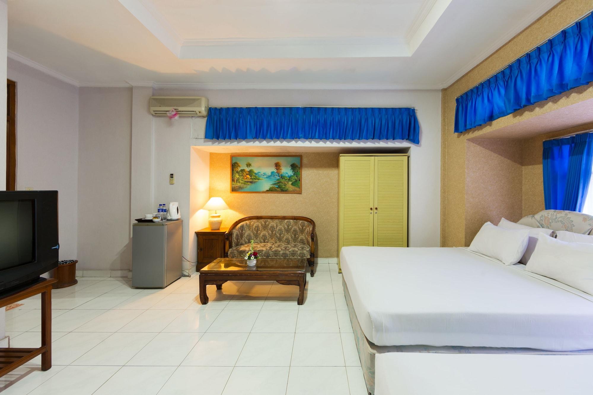 Oyo 3134 Puri Tamu Hotel Jimbaran Esterno foto