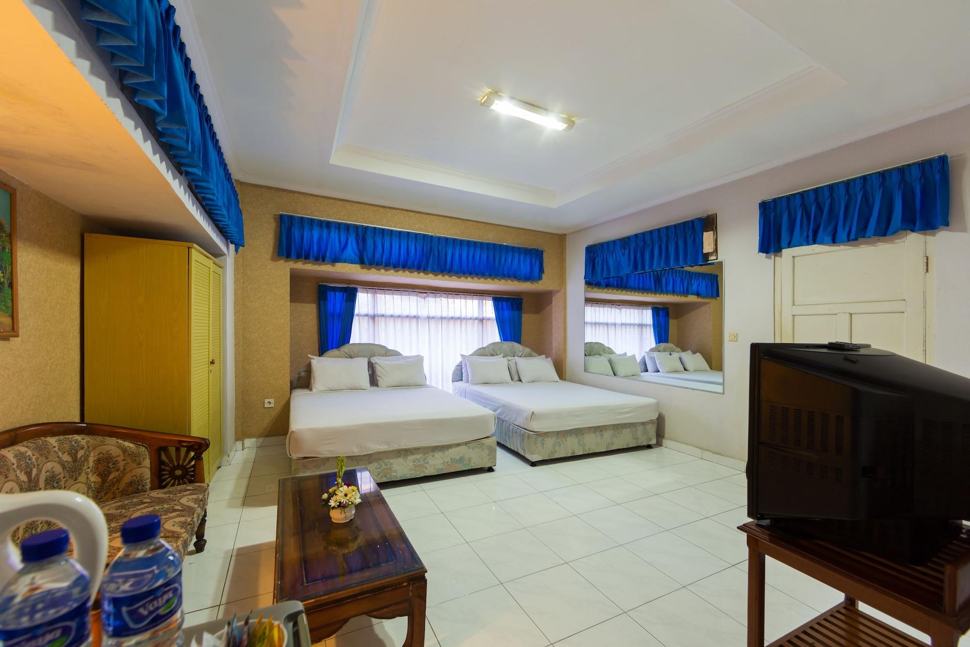 Oyo 3134 Puri Tamu Hotel Jimbaran Esterno foto