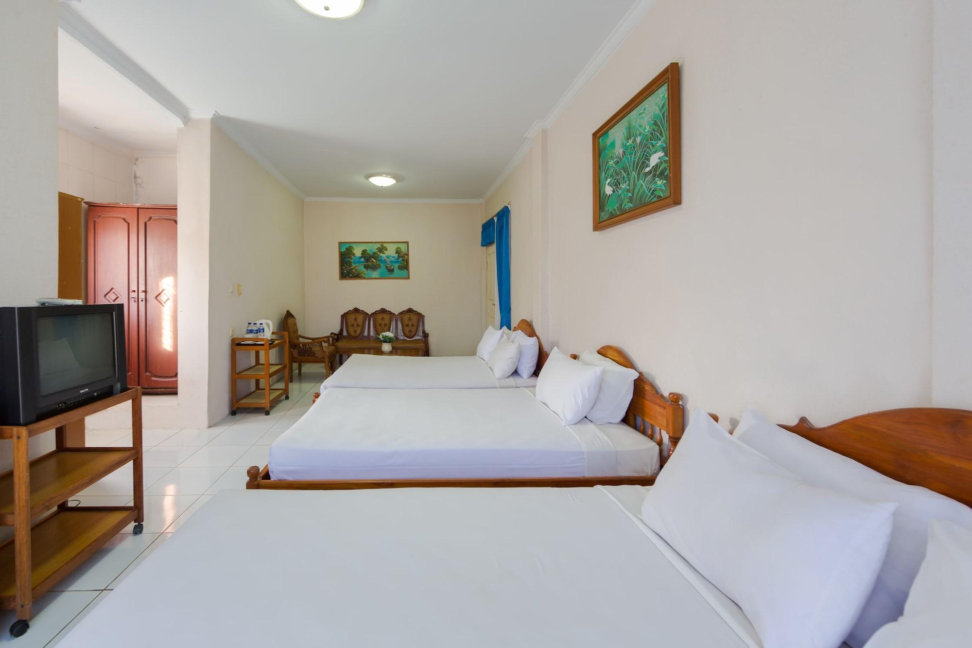 Oyo 3134 Puri Tamu Hotel Jimbaran Esterno foto