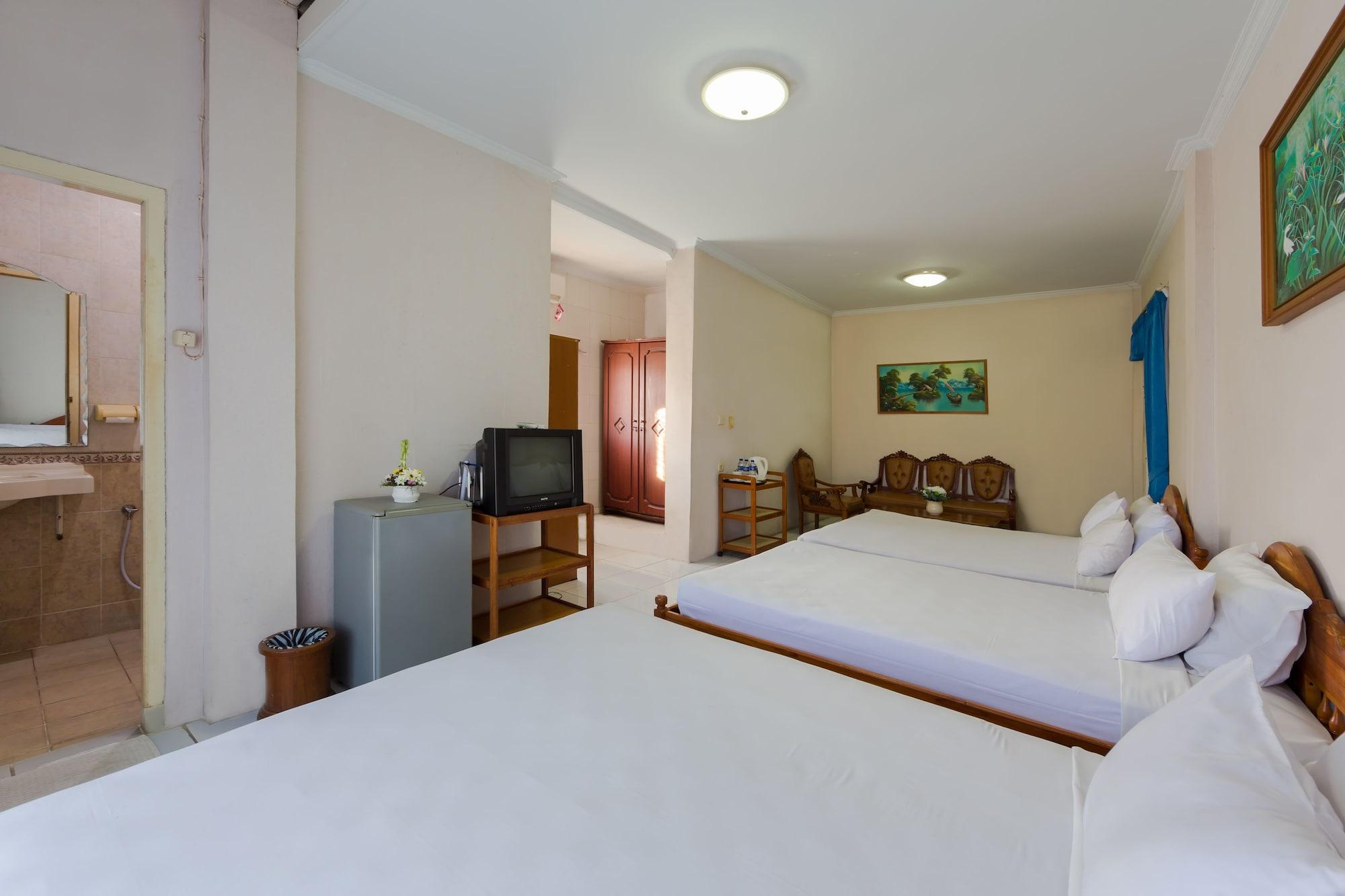 Oyo 3134 Puri Tamu Hotel Jimbaran Esterno foto