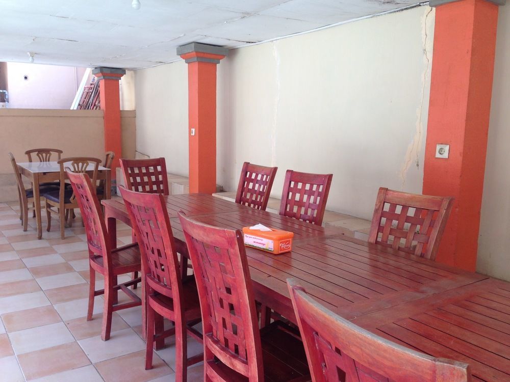 Oyo 3134 Puri Tamu Hotel Jimbaran Esterno foto