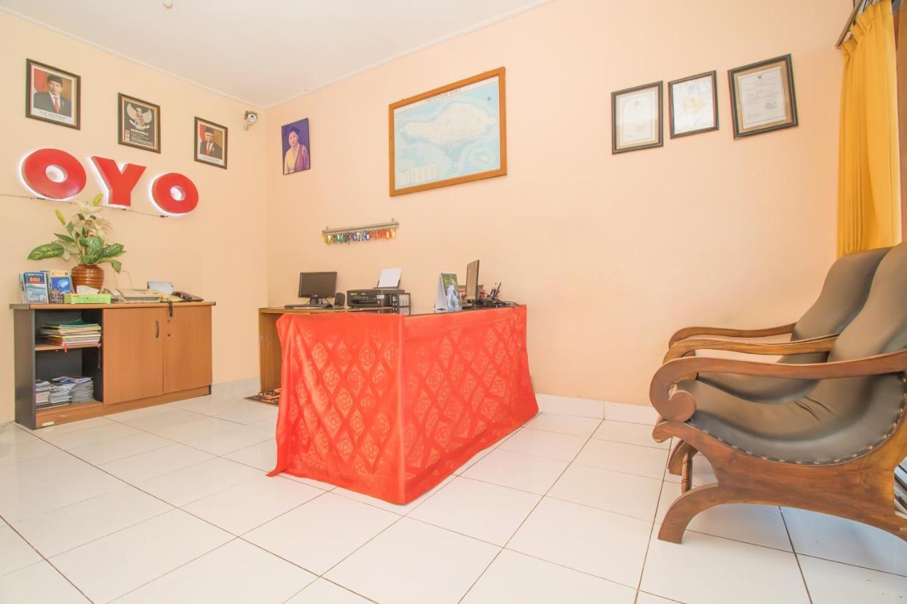 Oyo 3134 Puri Tamu Hotel Jimbaran Esterno foto