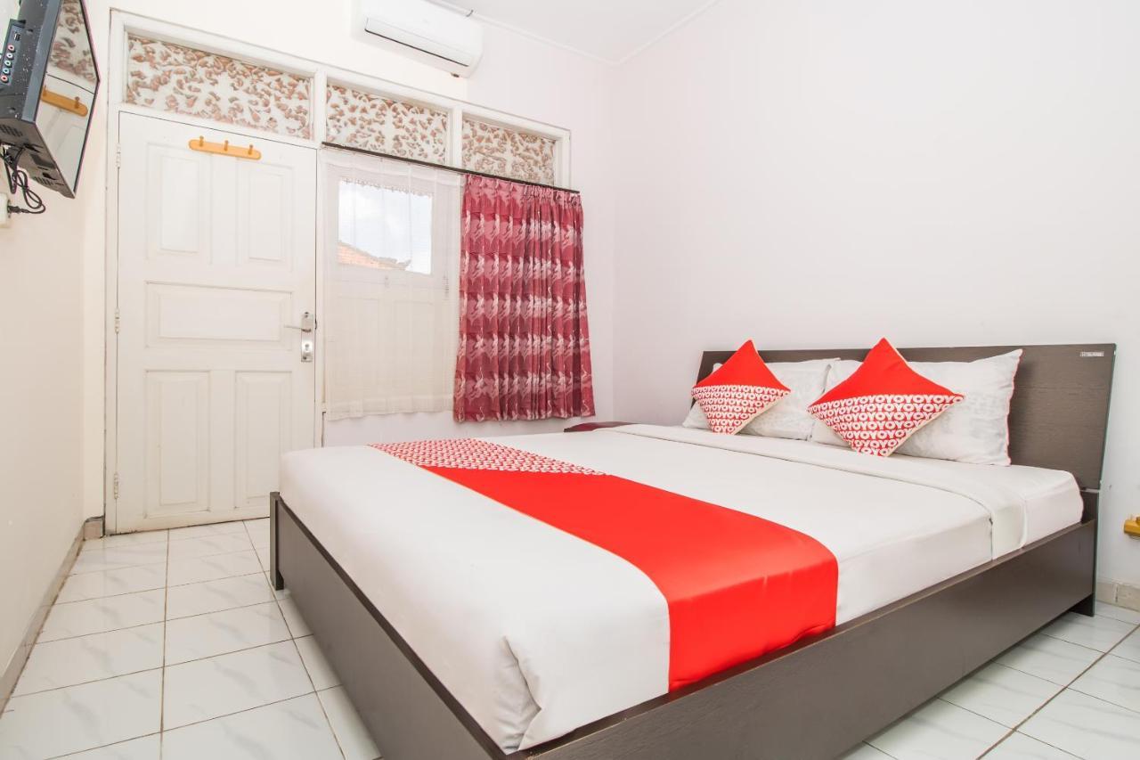 Oyo 3134 Puri Tamu Hotel Jimbaran Esterno foto