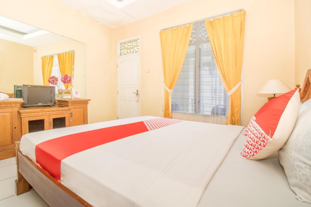 Oyo 3134 Puri Tamu Hotel Jimbaran Esterno foto